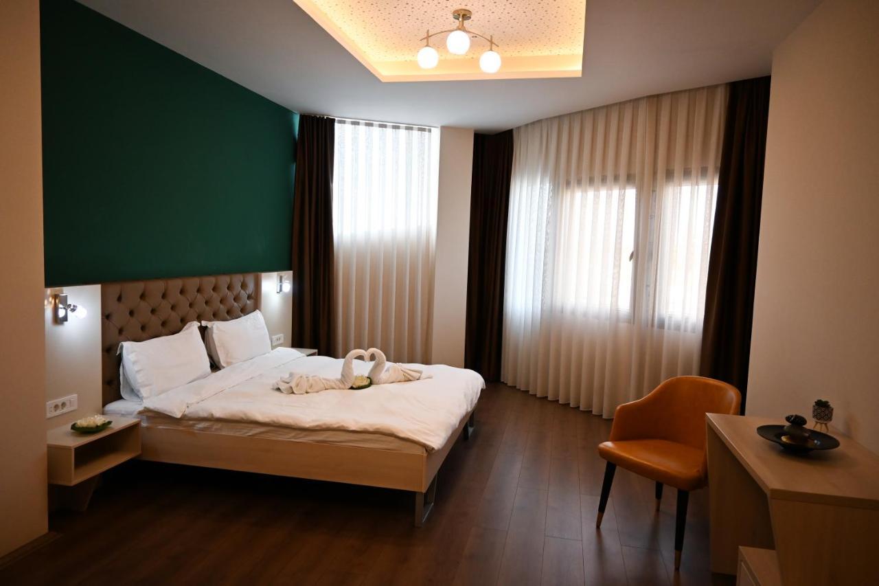 Gold Felicia Hotel Bitola Buitenkant foto